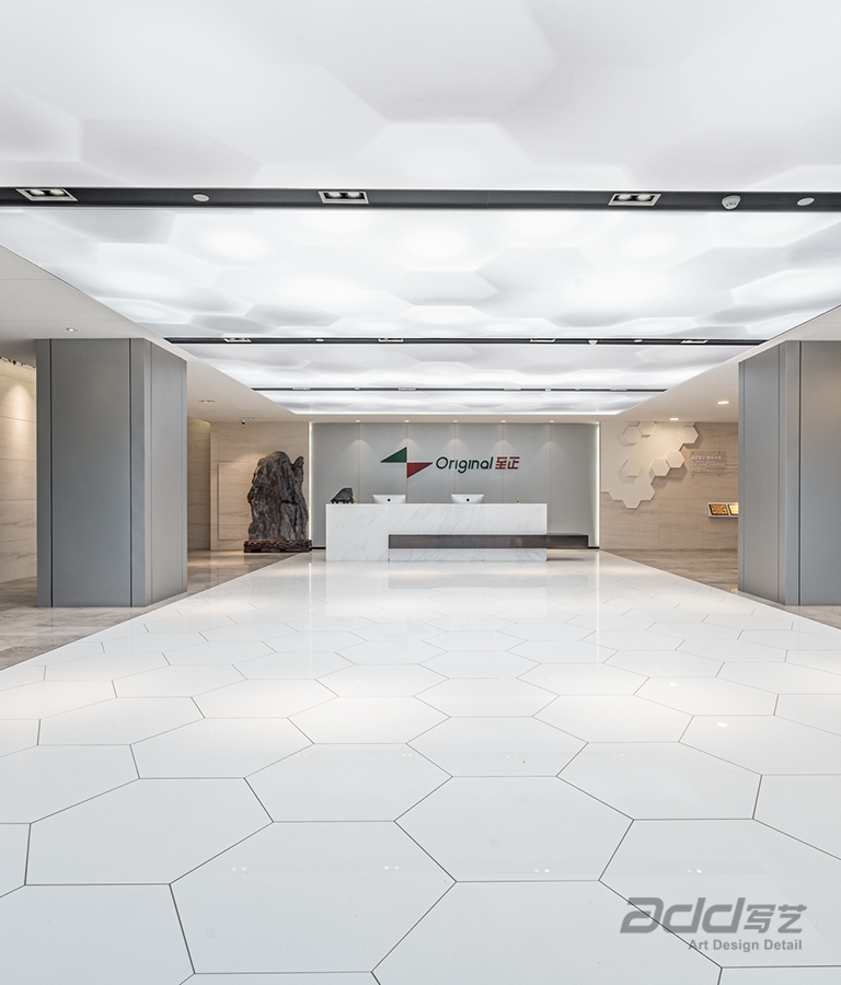 至正道化辦(bàn)公(gōng)樓裝(zhuang)修-大(da)堂-pc