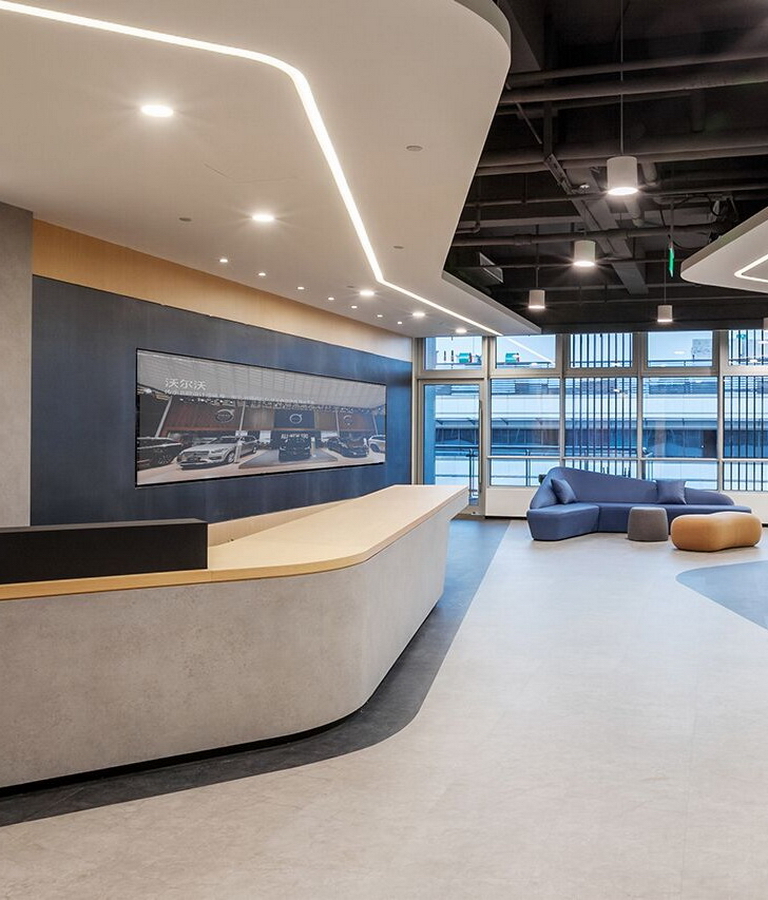 極度智慧辦(bàn)公(gōng)室裝(zhuang)修-前(qian)廳-pc